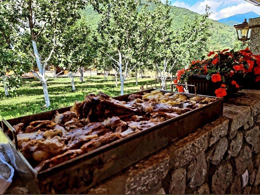Holiday Bungalows & Food פלאב מראה חיצוני תמונה